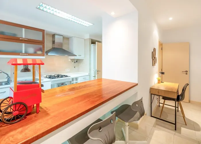 Guestready - Charming Near Cristo-rei Statue