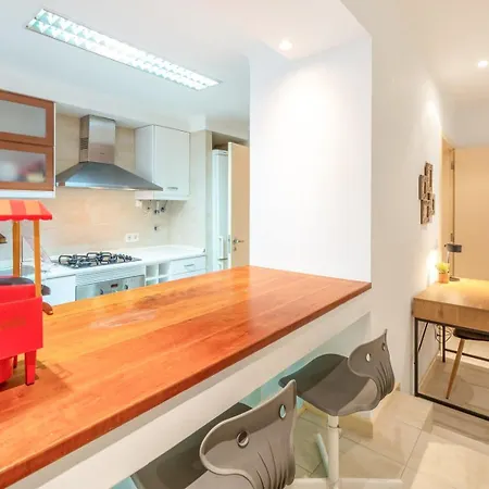Guestready - Charming Near Cristo-rei Statue