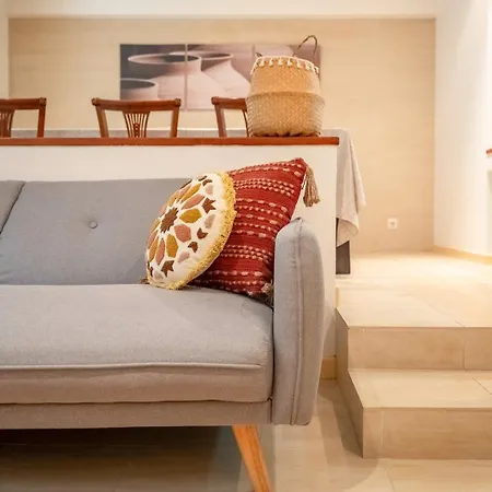Apartment Guestready - Charming Near Cristo-rei Statue Almada