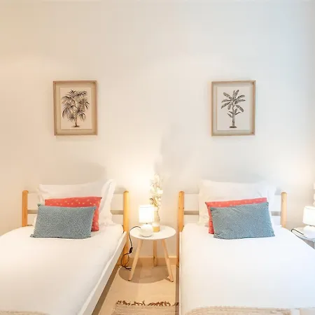 Guestready - Charming Near Cristo-rei Statue Almada
