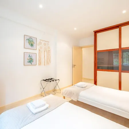 Apartment Guestready - Charming Near Cristo-rei Statue Almada