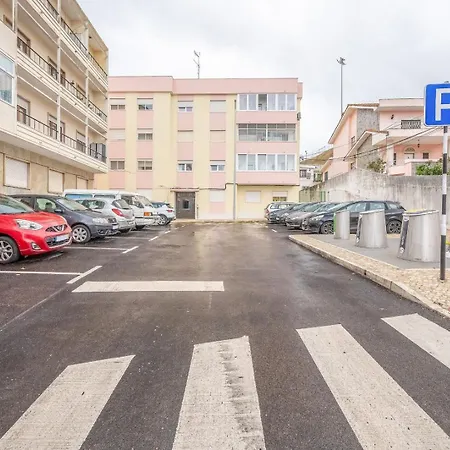 Guestready - Charming Near Cristo-rei Statue Apartment